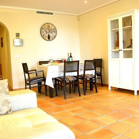 Sierra Cortina El Pinar Vakantiehuis